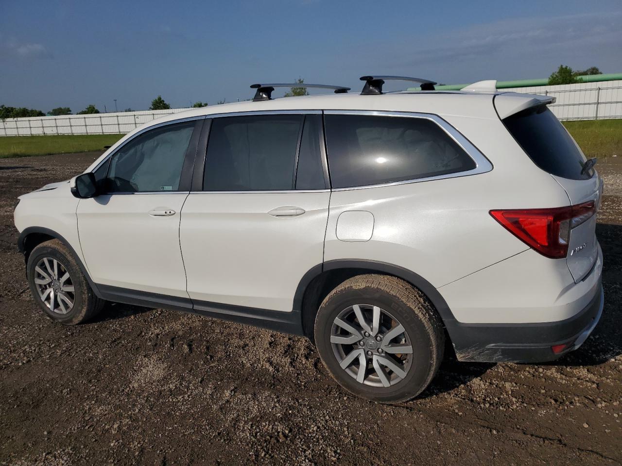 2021 Honda Pilot Ex vin: 5FNYF5H32MB032033