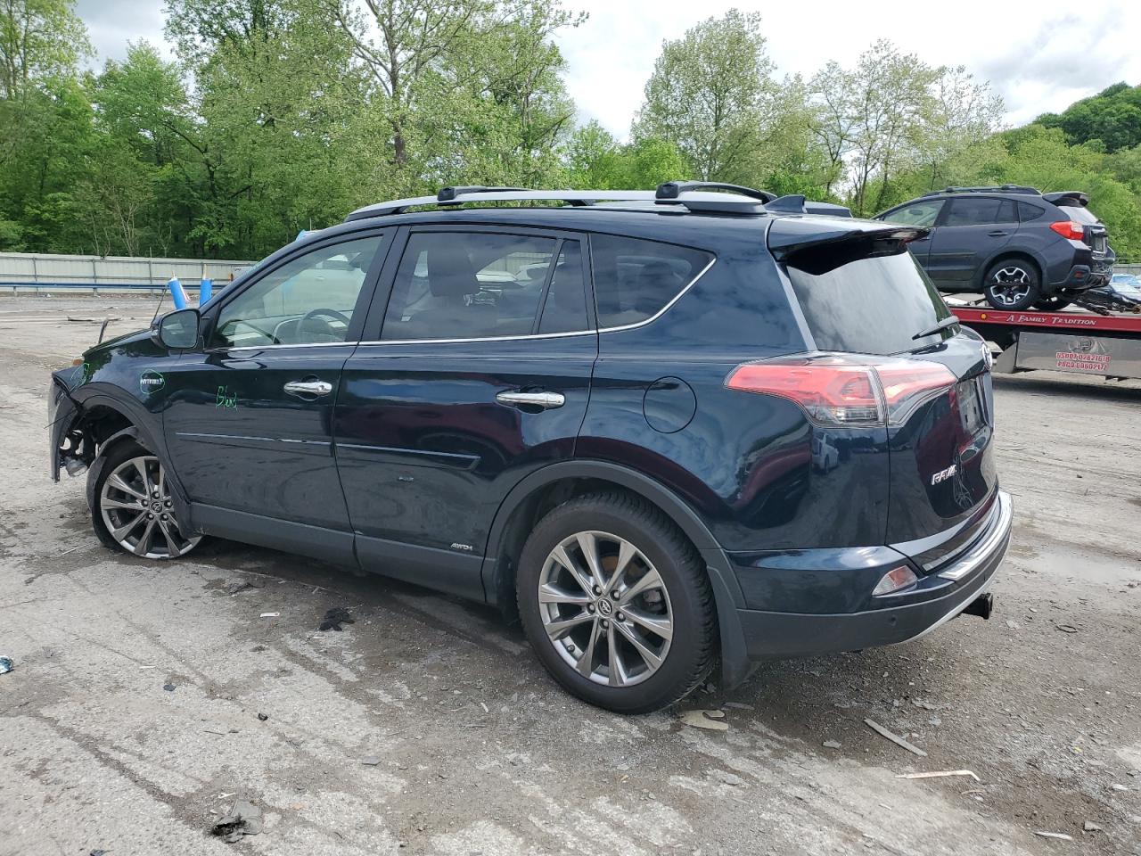 JTMDJREV8JD255366 2018 Toyota Rav4 Hv Limited