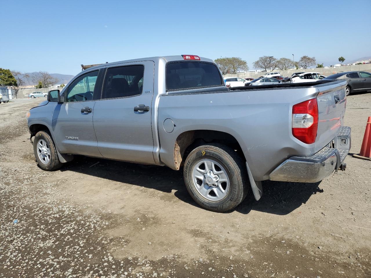 5TFEM5F19EX076452 2014 Toyota Tundra Crewmax Sr5