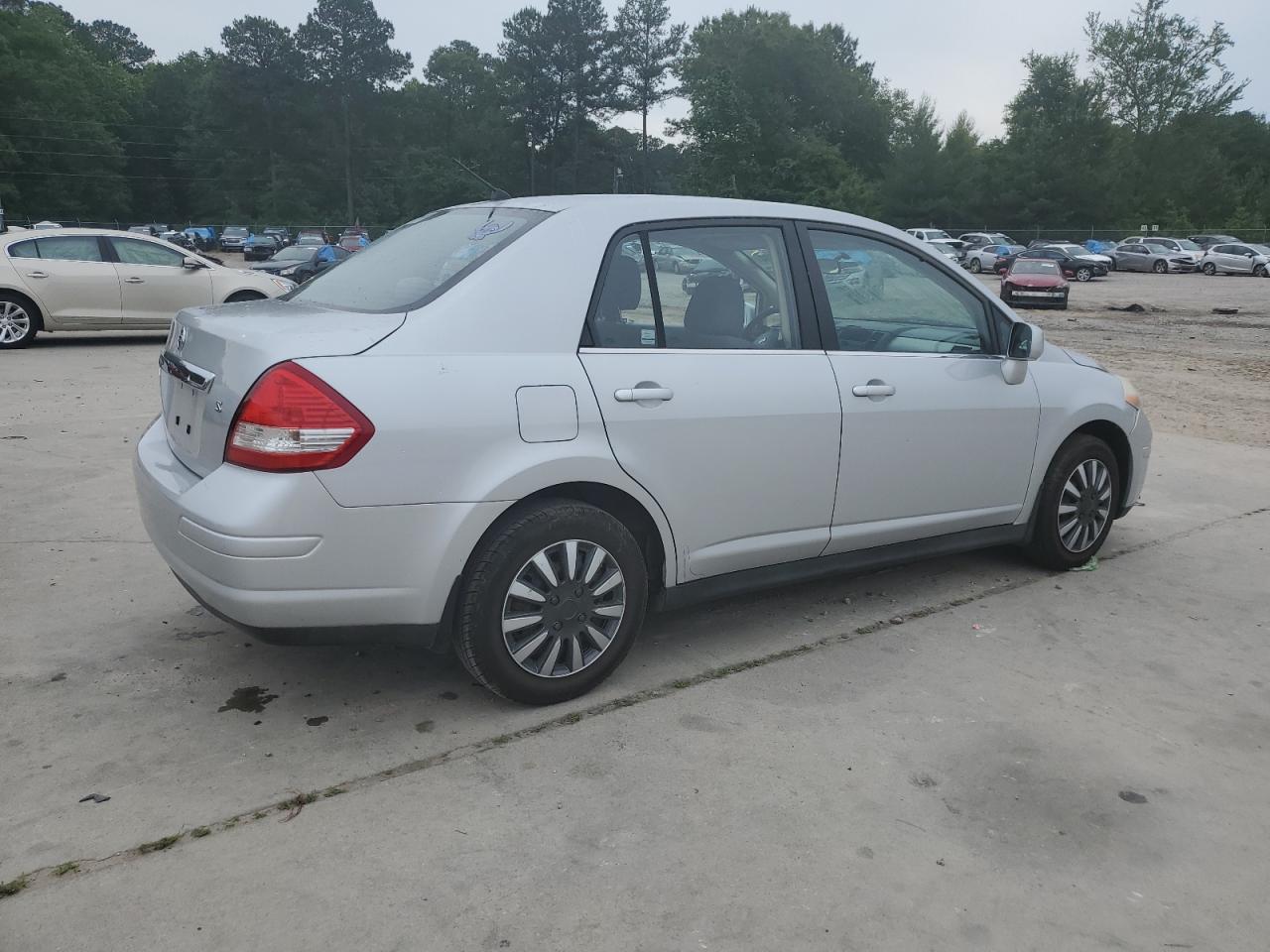 3N1BC11E47L424622 2007 Nissan Versa S