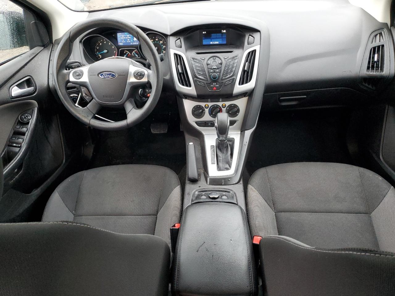 1FADP3F21EL235252 2014 Ford Focus Se