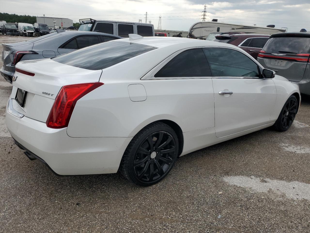 2018 Cadillac Ats vin: 1G6AA1RX0J0128556