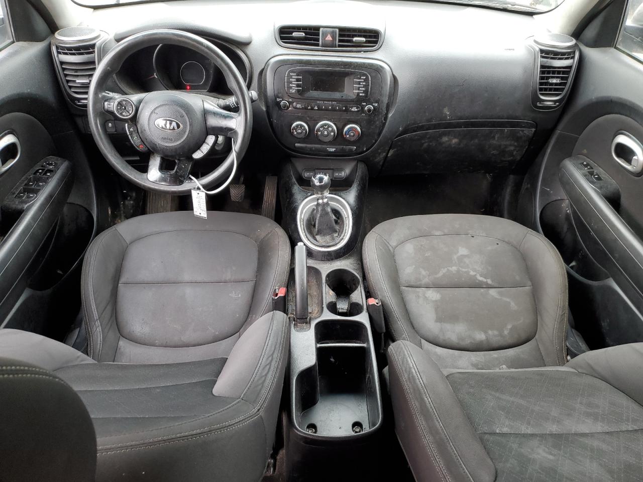 KNDJN2A29F7160010 2015 Kia Soul