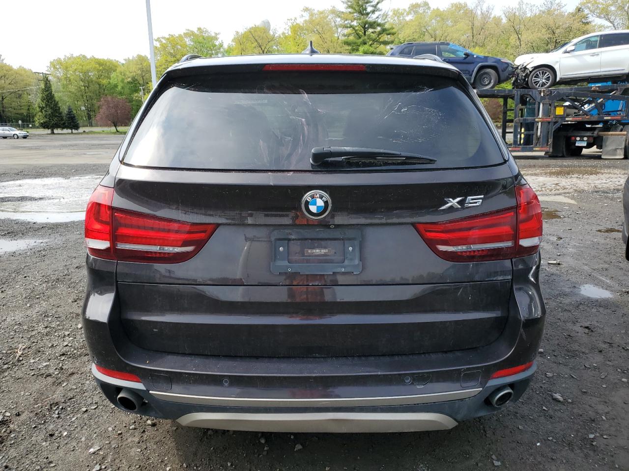 2015 BMW X5 xDrive35I vin: 5UXKR0C54F0P04022