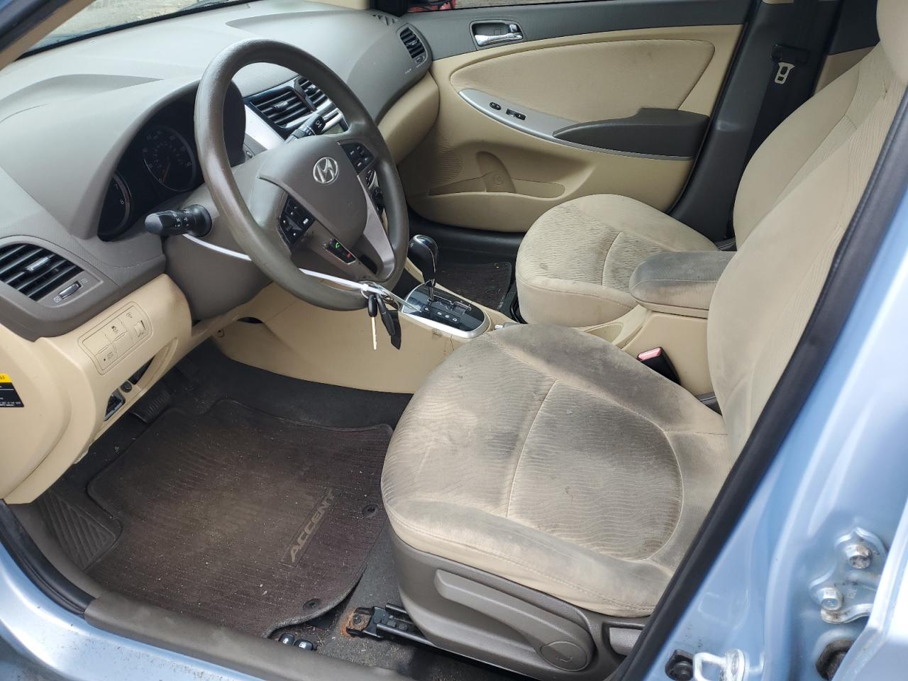 2013 Hyundai Accent Gls vin: KMHCU4AE1DU380110