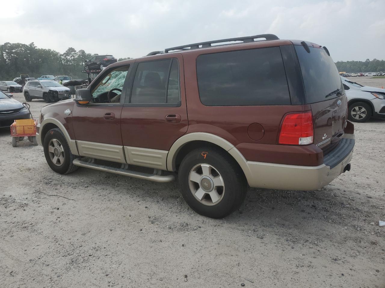 1FMFU17516LA80370 2006 Ford Expedition Eddie Bauer