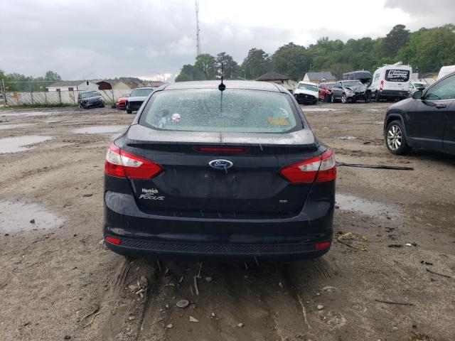 1FADP3F2XEL435062 2014 Ford Focus Se