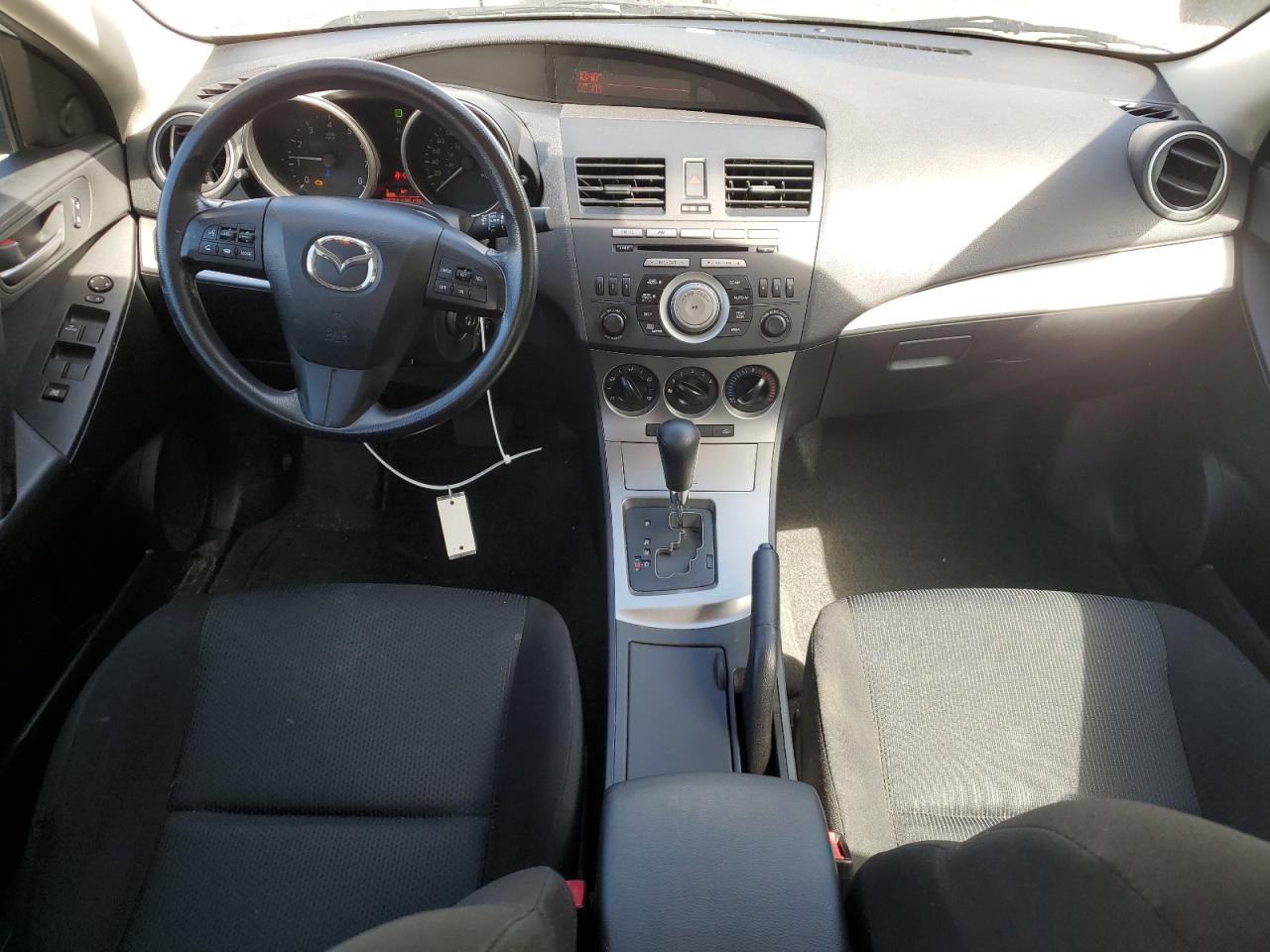 JM1BL1VFXB1405234 2011 Mazda 3 I