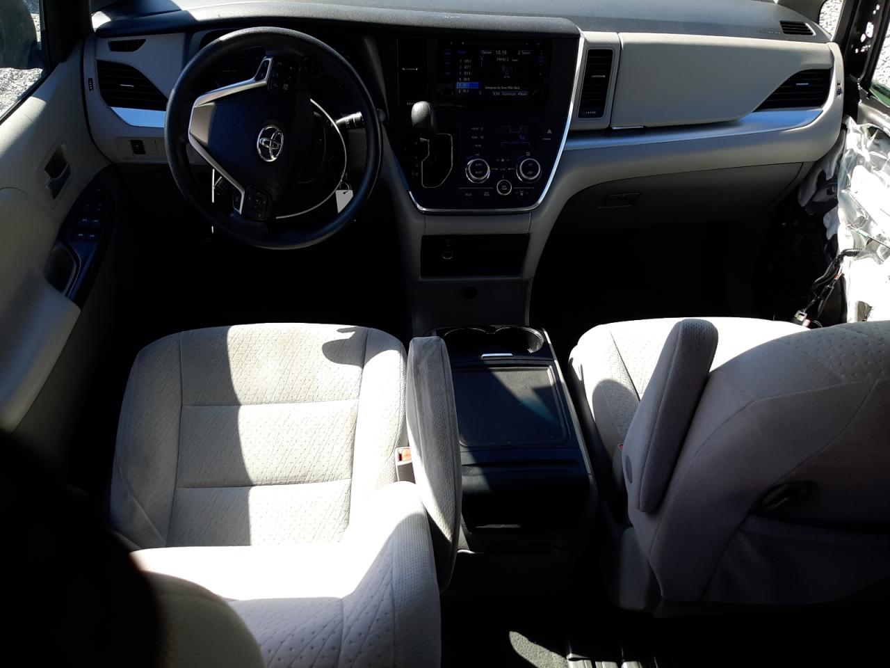 5TDKK3DC1FS568661 2015 Toyota Sienna Le