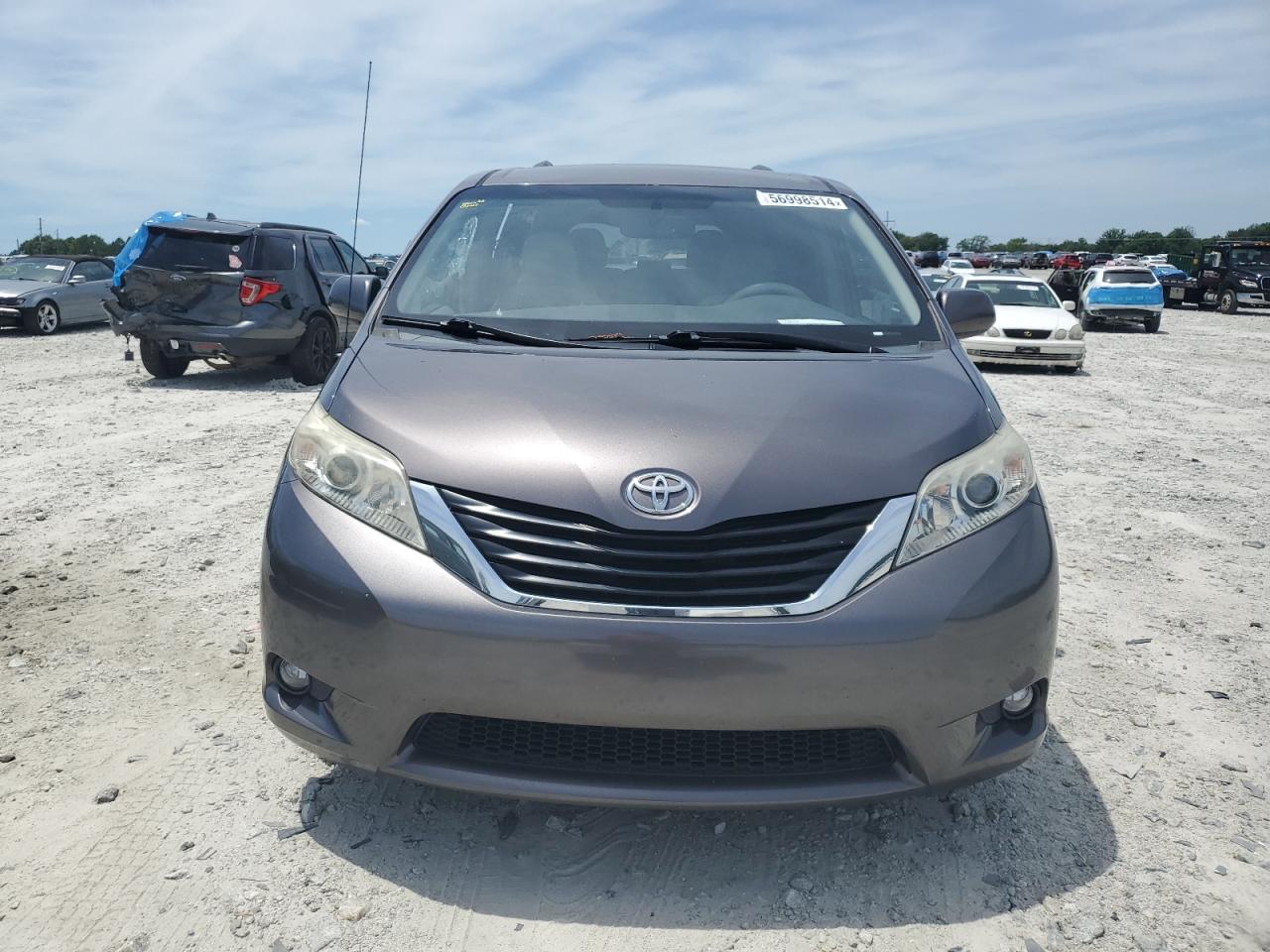 5TDKK3DC7CS270384 2012 Toyota Sienna Le