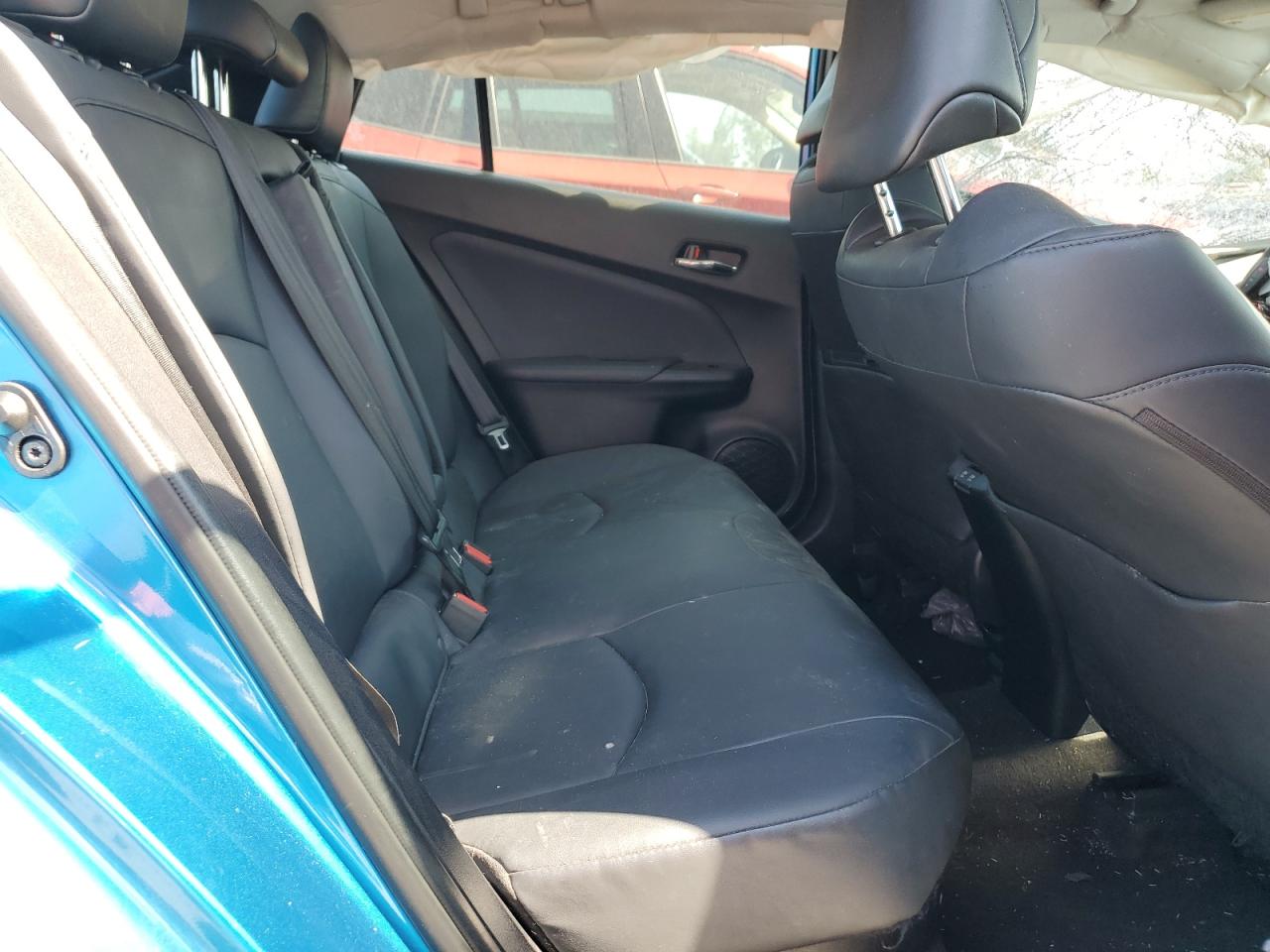 JTDKARFUXL3126437 2020 Toyota Prius L