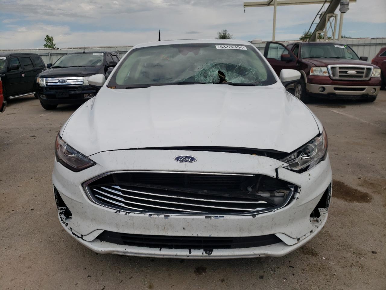 2019 Ford Fusion Se vin: 3FA6P0T99KR254184