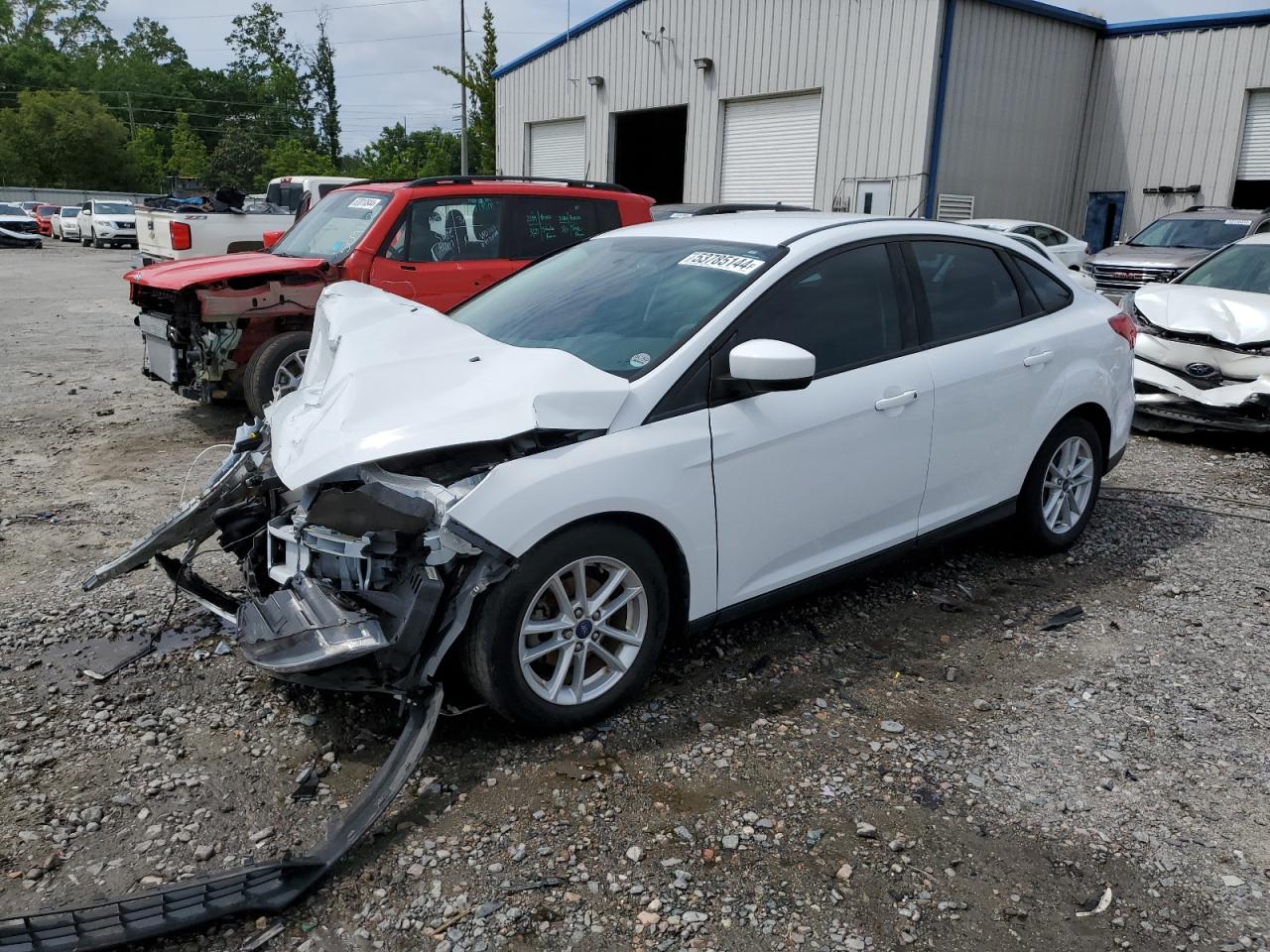 1FADP3F22JL284261 2018 Ford Focus Se