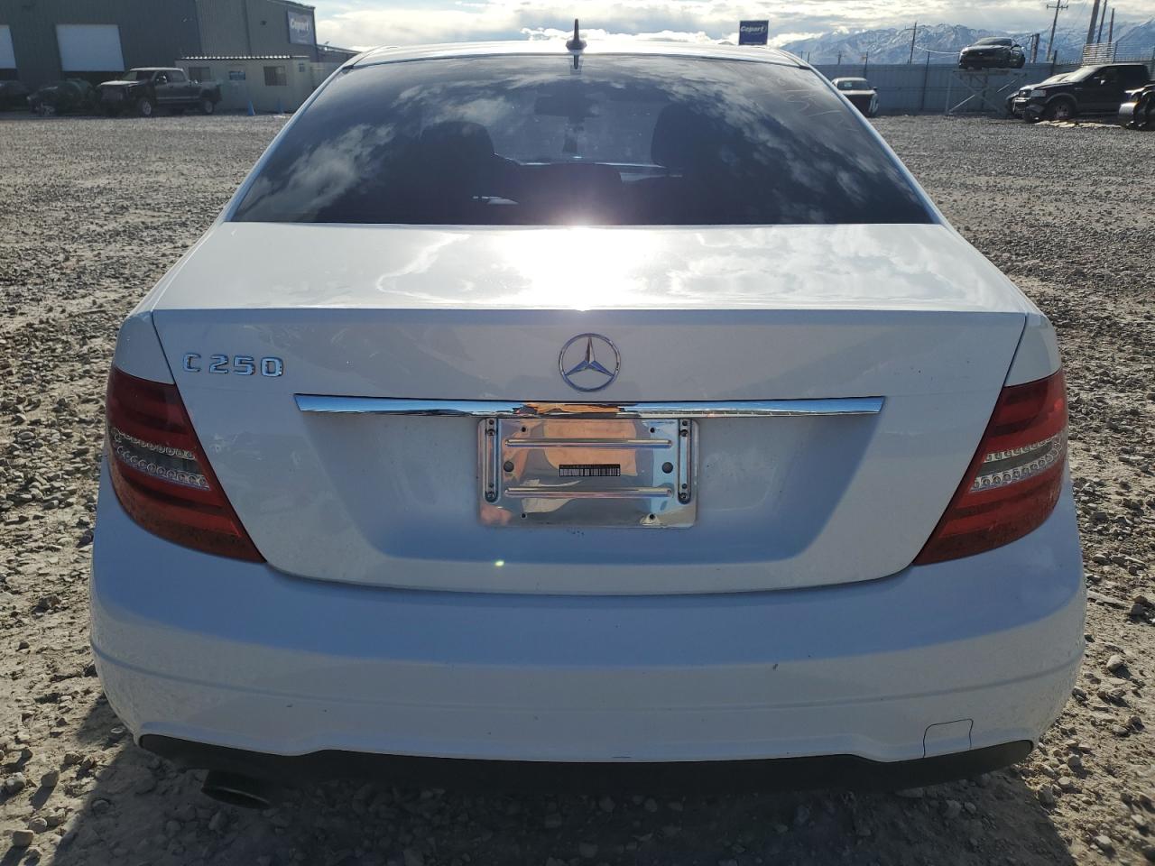 WDDGF4HB3EA961595 2014 Mercedes-Benz C 250