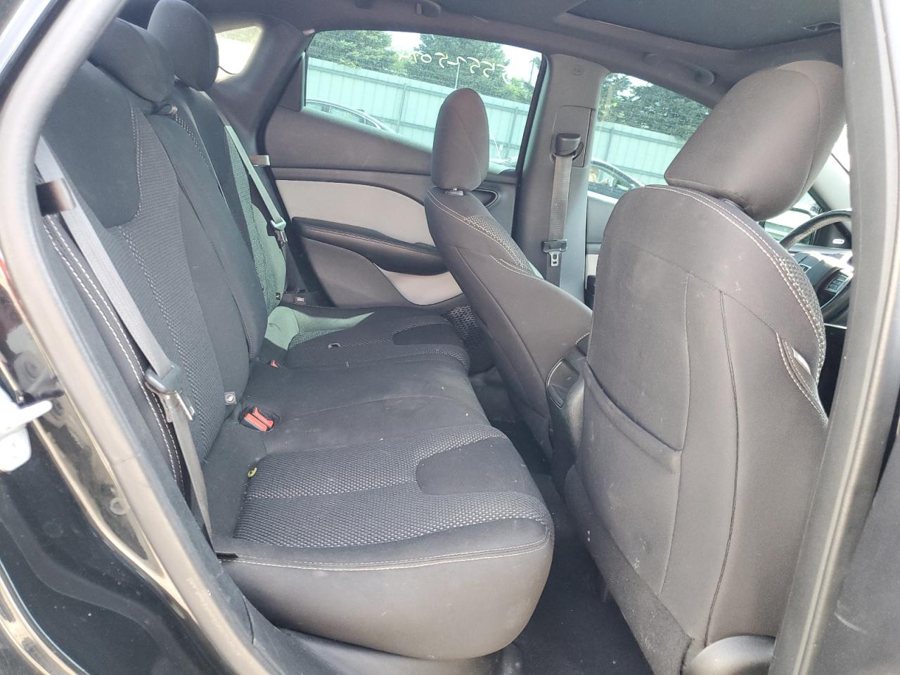 1C3CDFBB4FD173142 2015 Dodge Dart Sxt