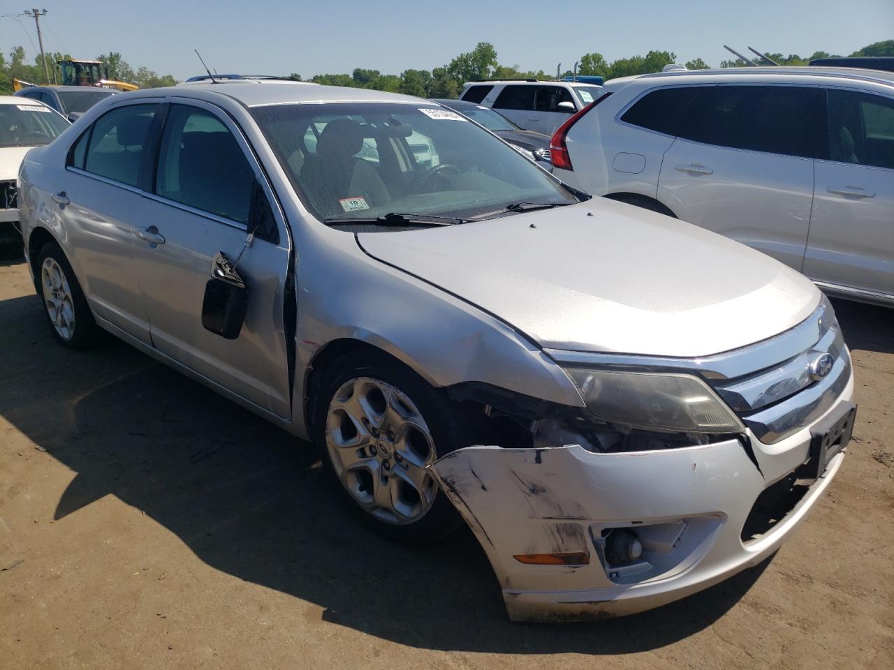 3FAHP0HA0BR132647 2011 Ford Fusion Se