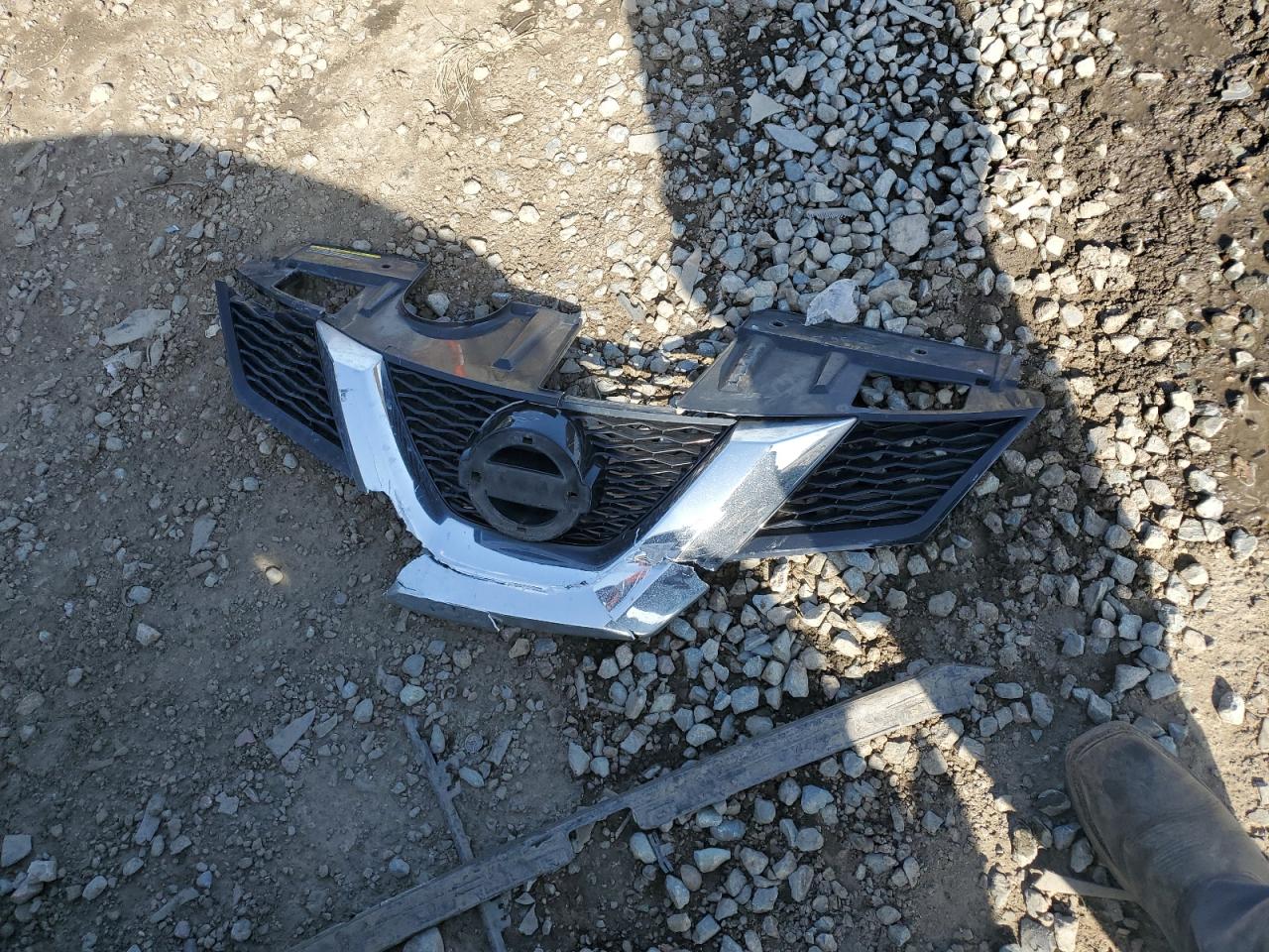 KNMAT2MT4FP561149 2015 Nissan Rogue S