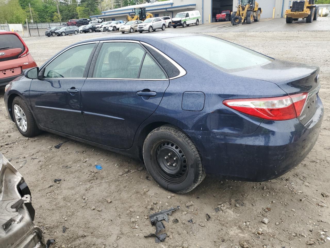 4T1BF1FK1HU679587 2017 Toyota Camry Le