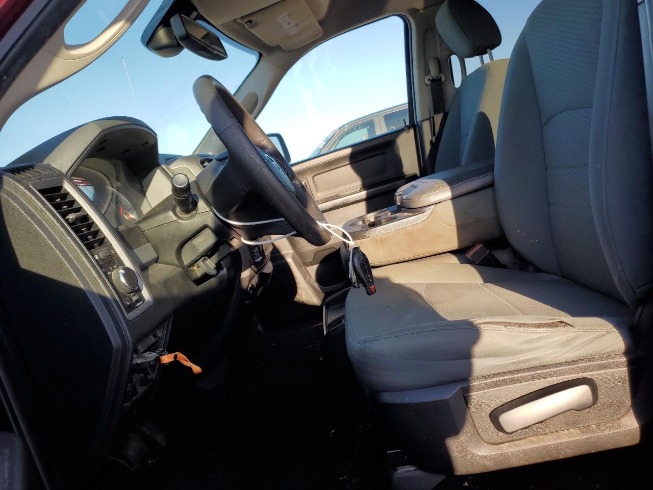 1C6RR7KT0JS243026 2018 Ram 1500 St