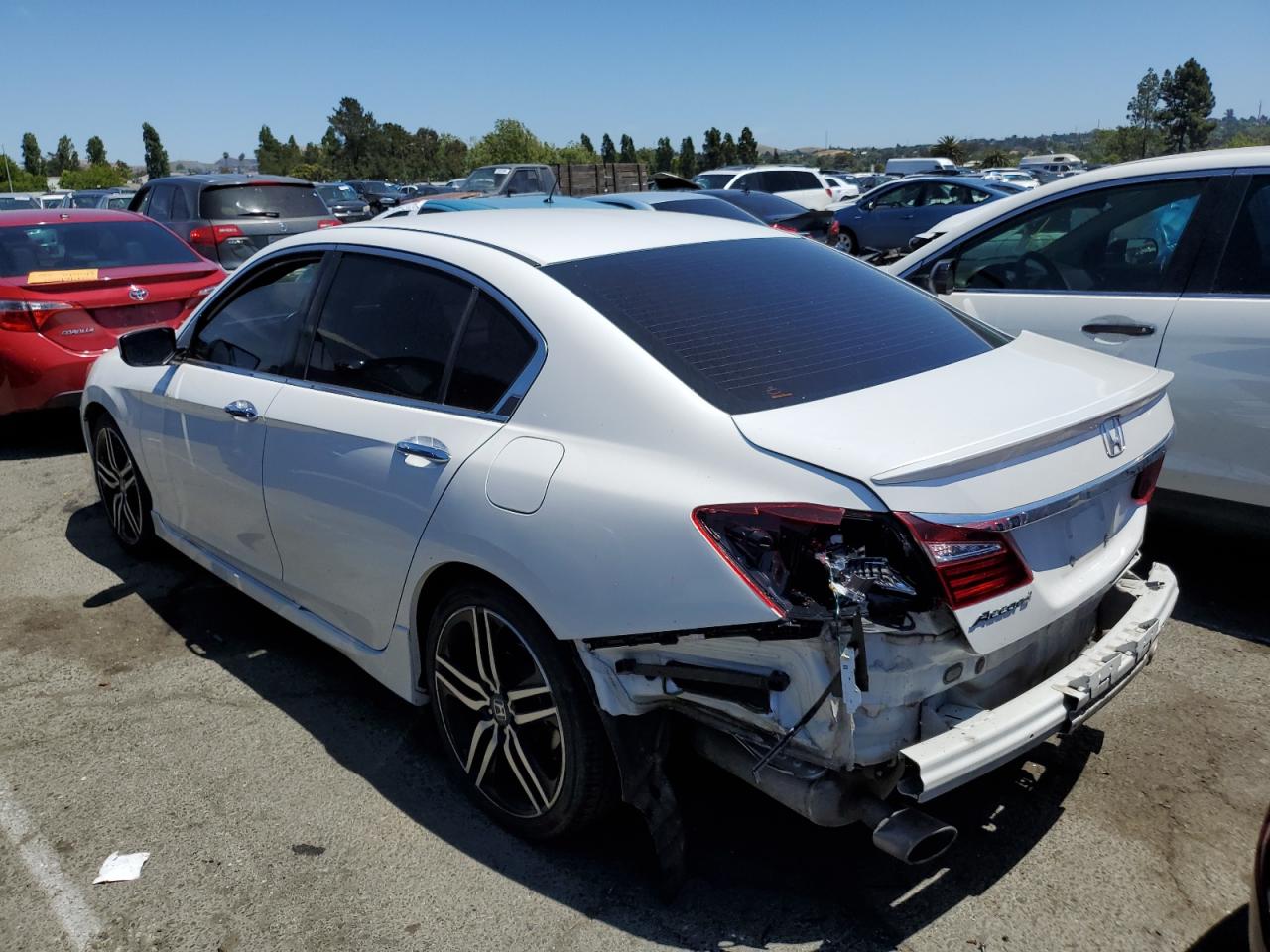 1HGCR2F5XHA215605 2017 Honda Accord Sport