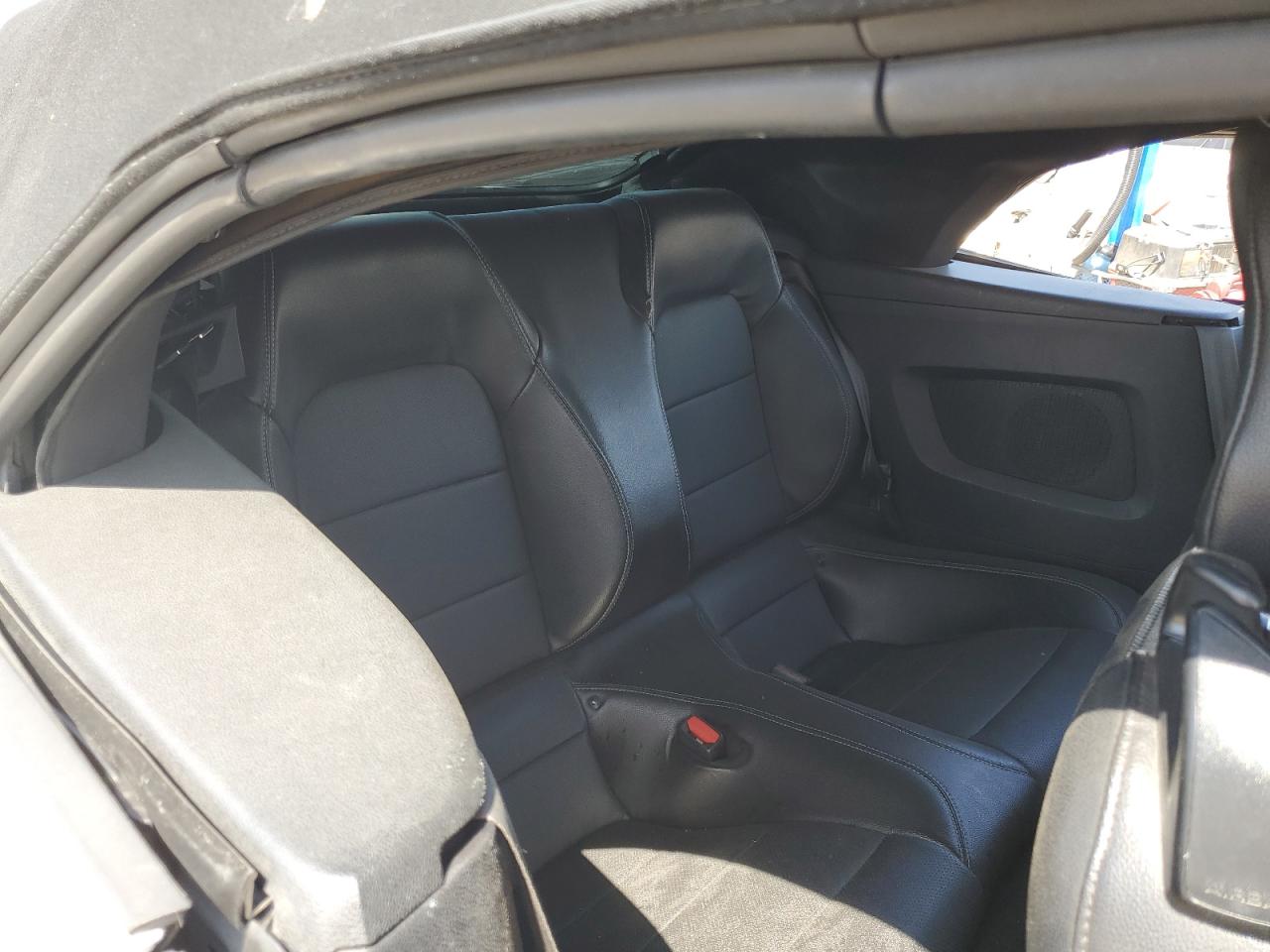 1FATP8UH8M5115290 2021 Ford Mustang