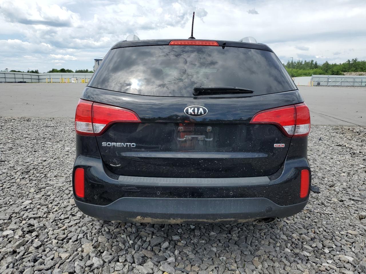 2015 Kia Sorento Lx vin: 5XYKTCA6XFG554637