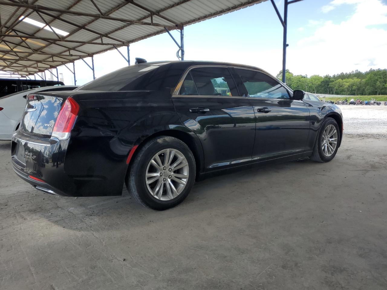 2C3CCAAG5HH538808 2017 Chrysler 300 Limited