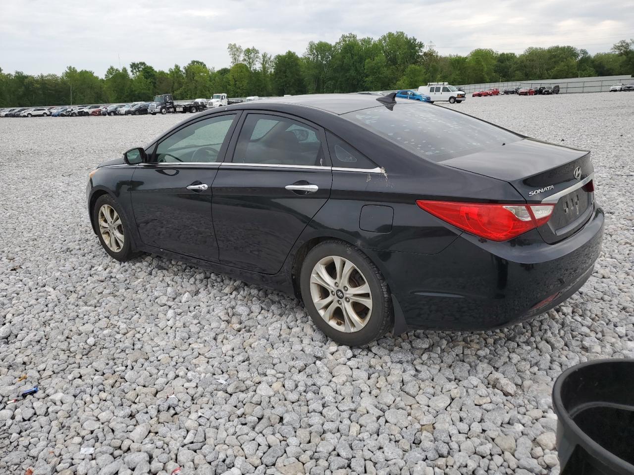 5NPEC4AC3BH139882 2011 Hyundai Sonata Se