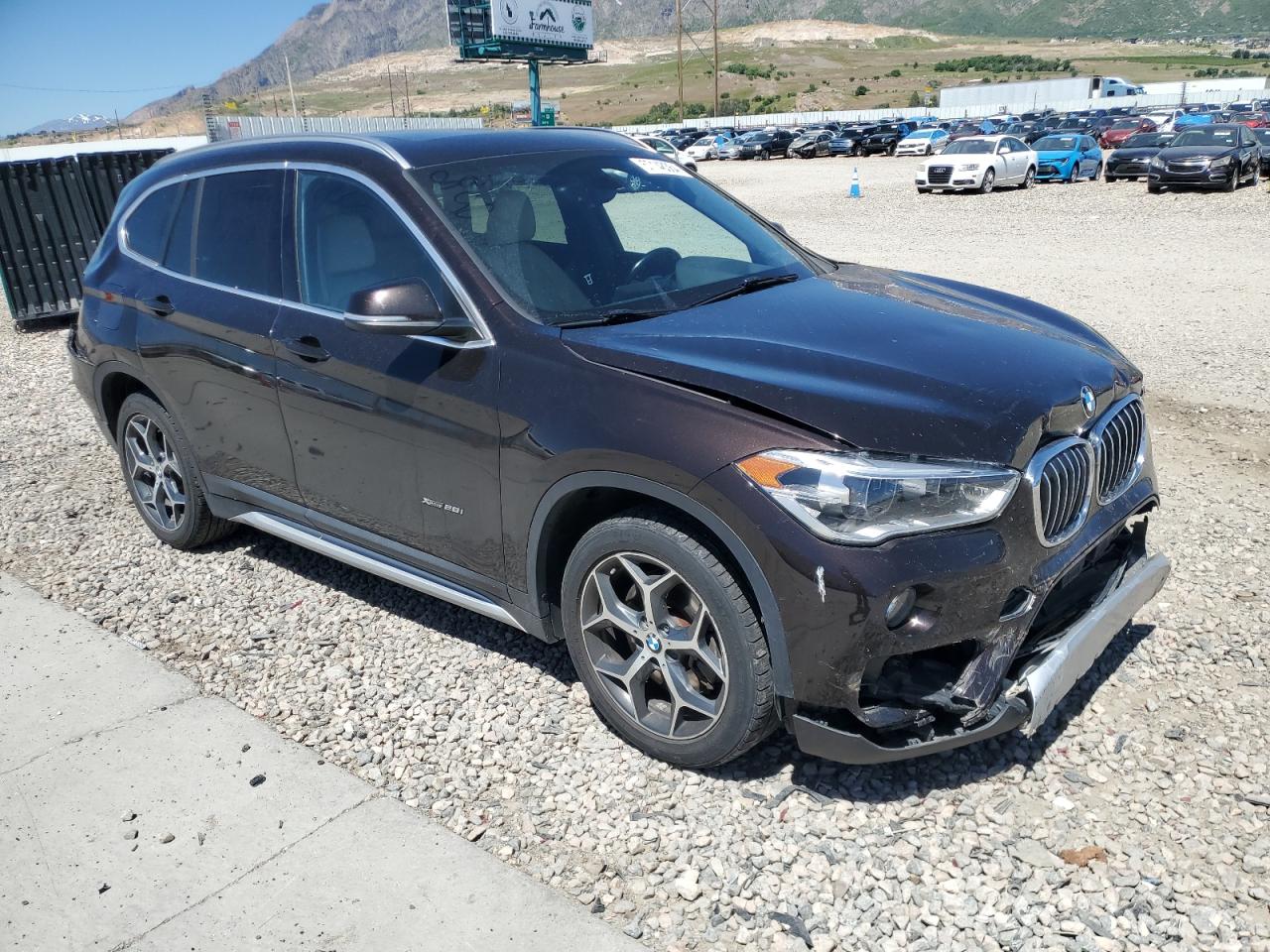 WBXHT3C3XH5F71324 2017 BMW X1 xDrive28I