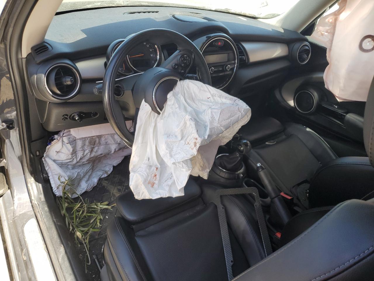 WMWXP7C57F2A59358 2015 Mini Cooper S