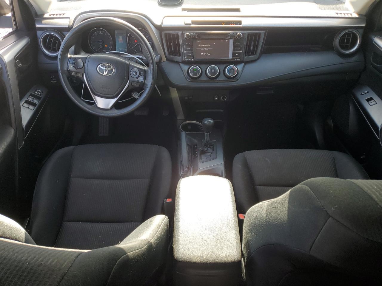 JTMZFREV2HJ125604 2017 Toyota Rav4 Le