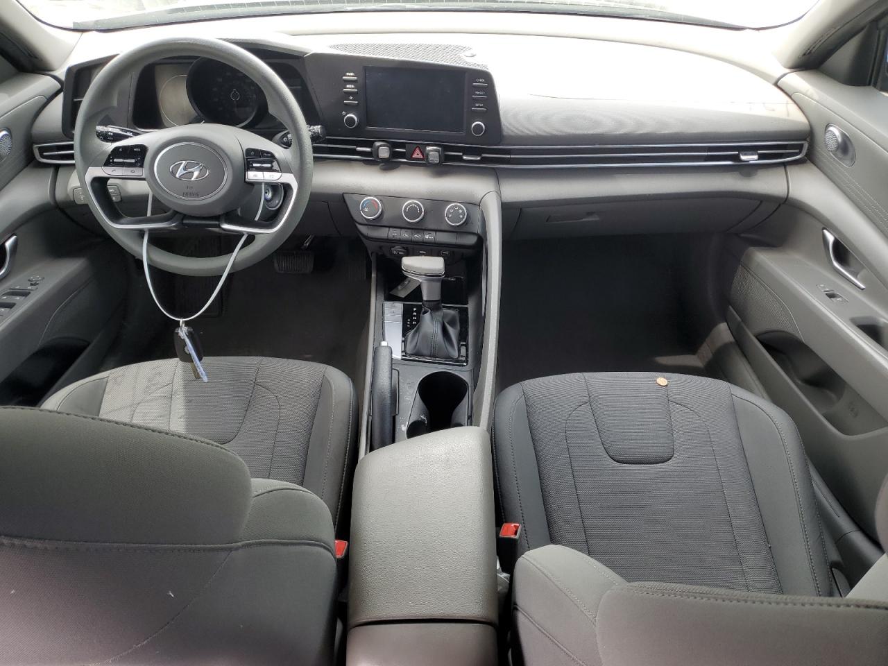 KMHLL4AG7NU309421 2022 Hyundai Elantra Se