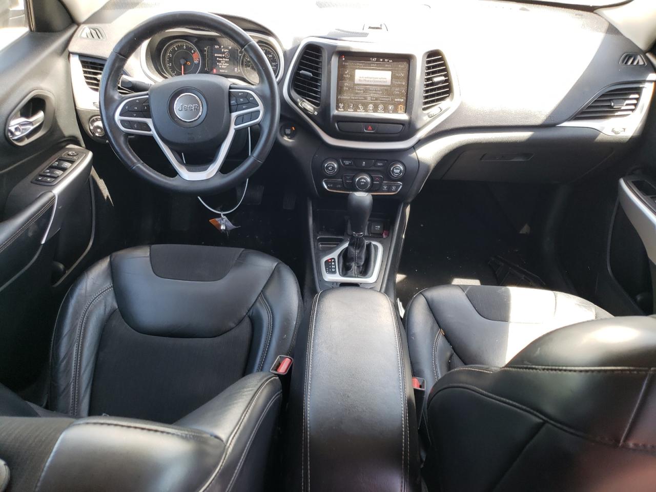 1C4PJLLB0JD510188 2018 Jeep Cherokee Latitude Plus