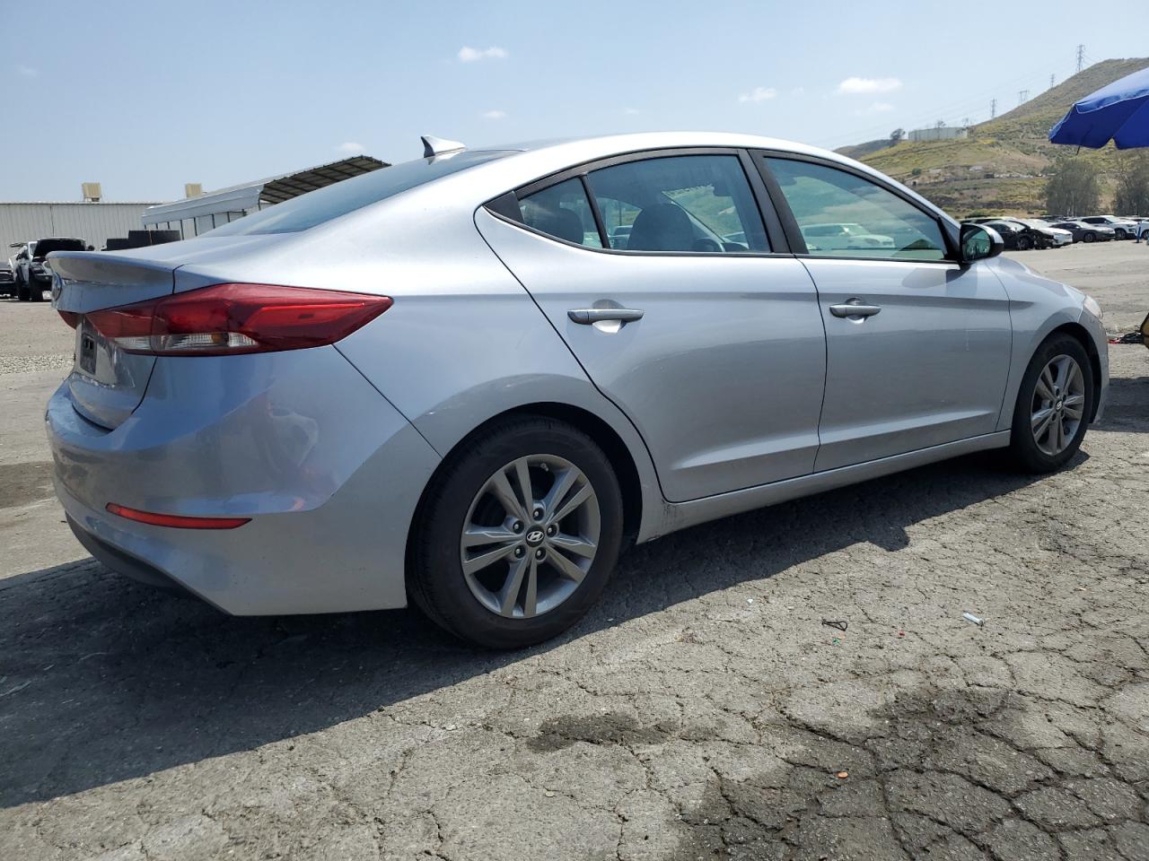 5NPD84LF5HH192953 2017 Hyundai Elantra Se