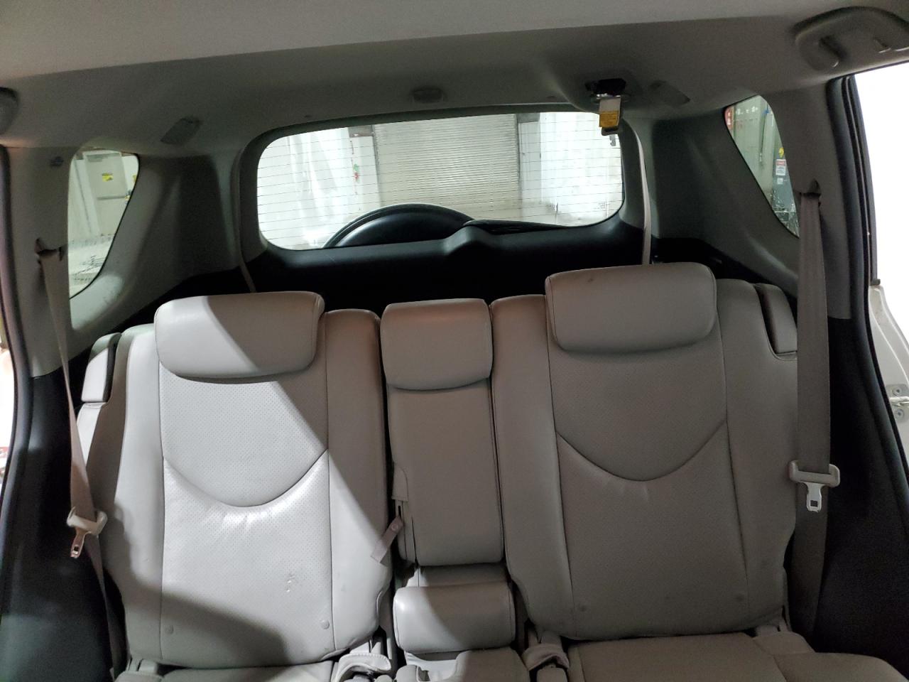 2T3YF4DV3AW047132 2010 Toyota Rav4 Limited