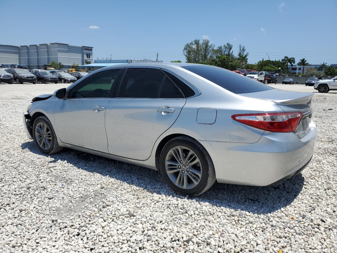 4T1BF1FKXHU319427 2017 Toyota Camry Le