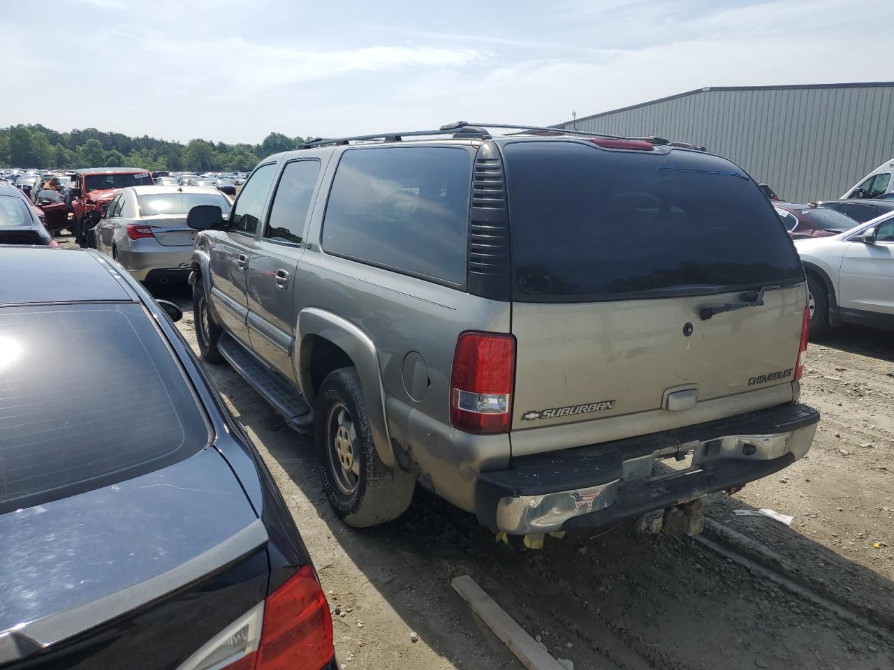 3GNFK16Z02G231051 2002 Chevrolet Suburban K1500