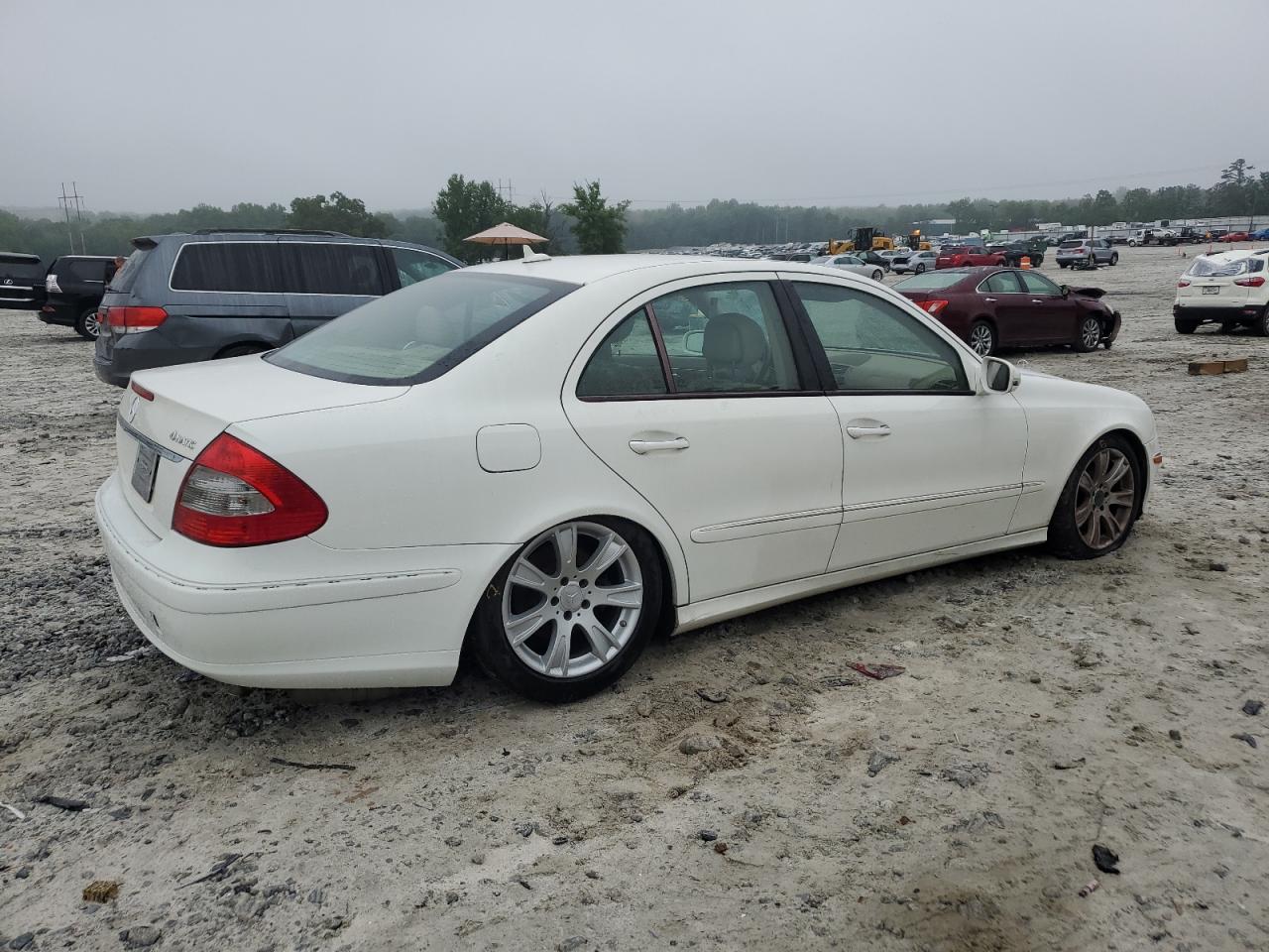 WDBUF87X19B384520 2009 Mercedes-Benz E 350 4Matic