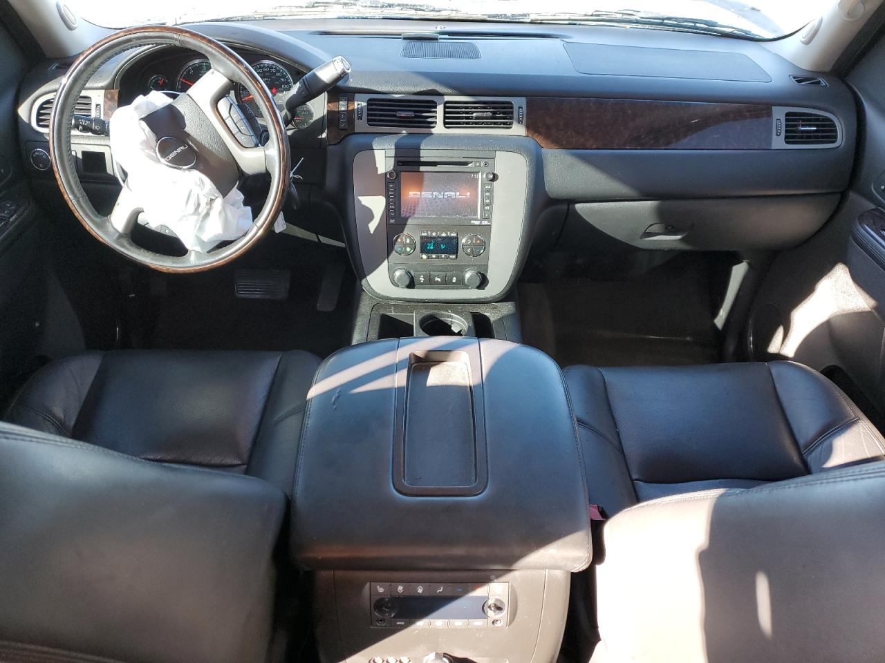 1GKS2EEF6DR308017 2013 GMC Yukon Denali