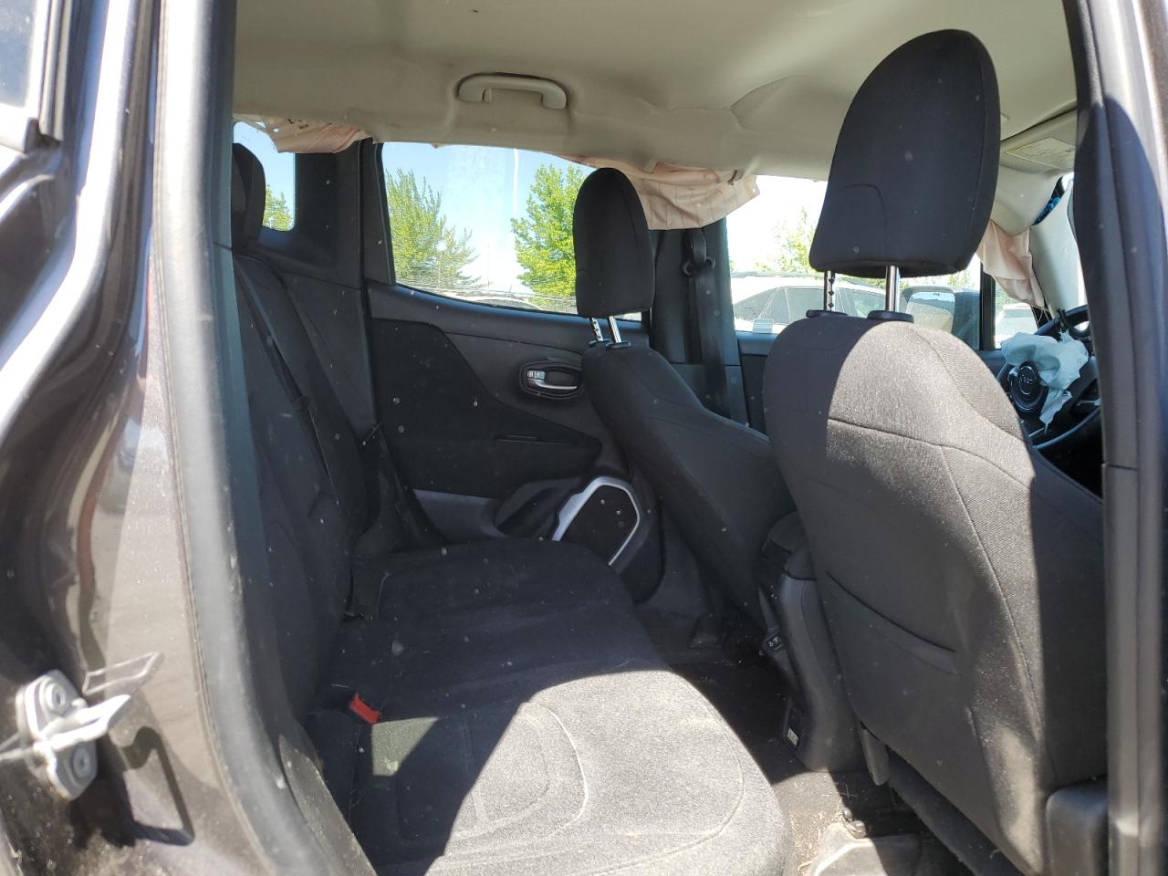 ZACCJBBB6JPH77489 2018 Jeep Renegade Latitude