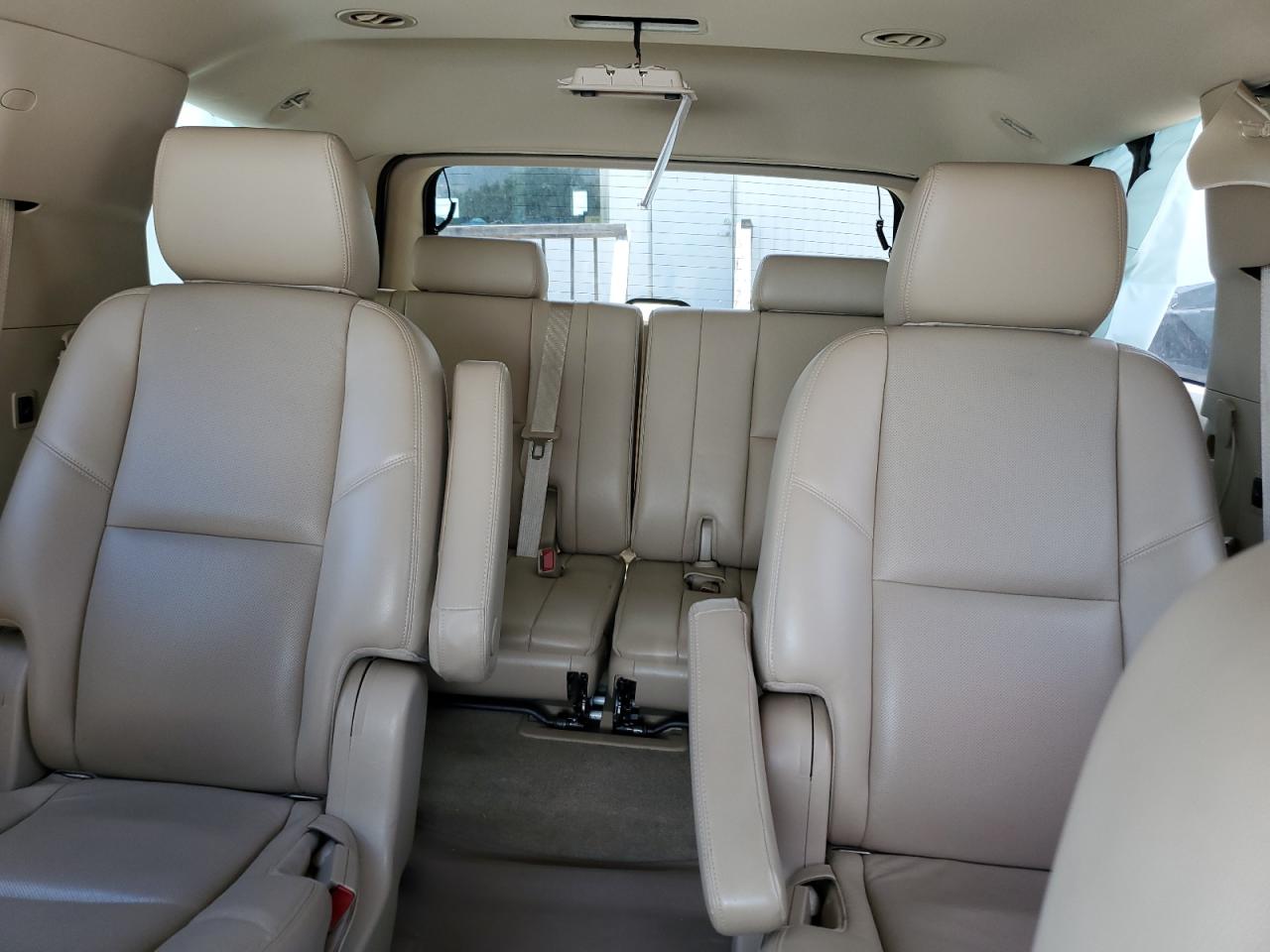 1GNSCCE00CR218814 2012 Chevrolet Tahoe C1500 Ltz