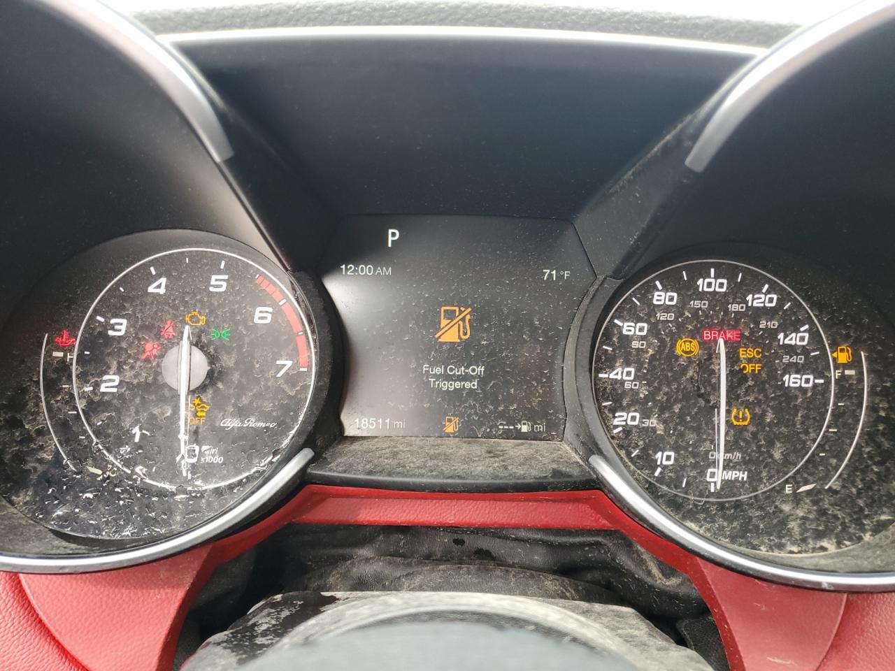 ZARFAECN6J7576895 2018 Alfa Romeo Giulia Ti