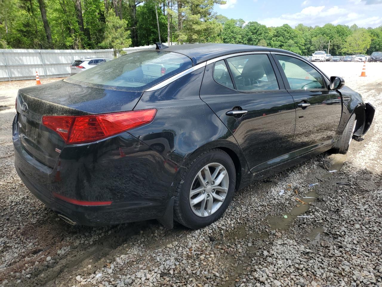 5XXGM4A77DG240673 2013 Kia Optima Lx