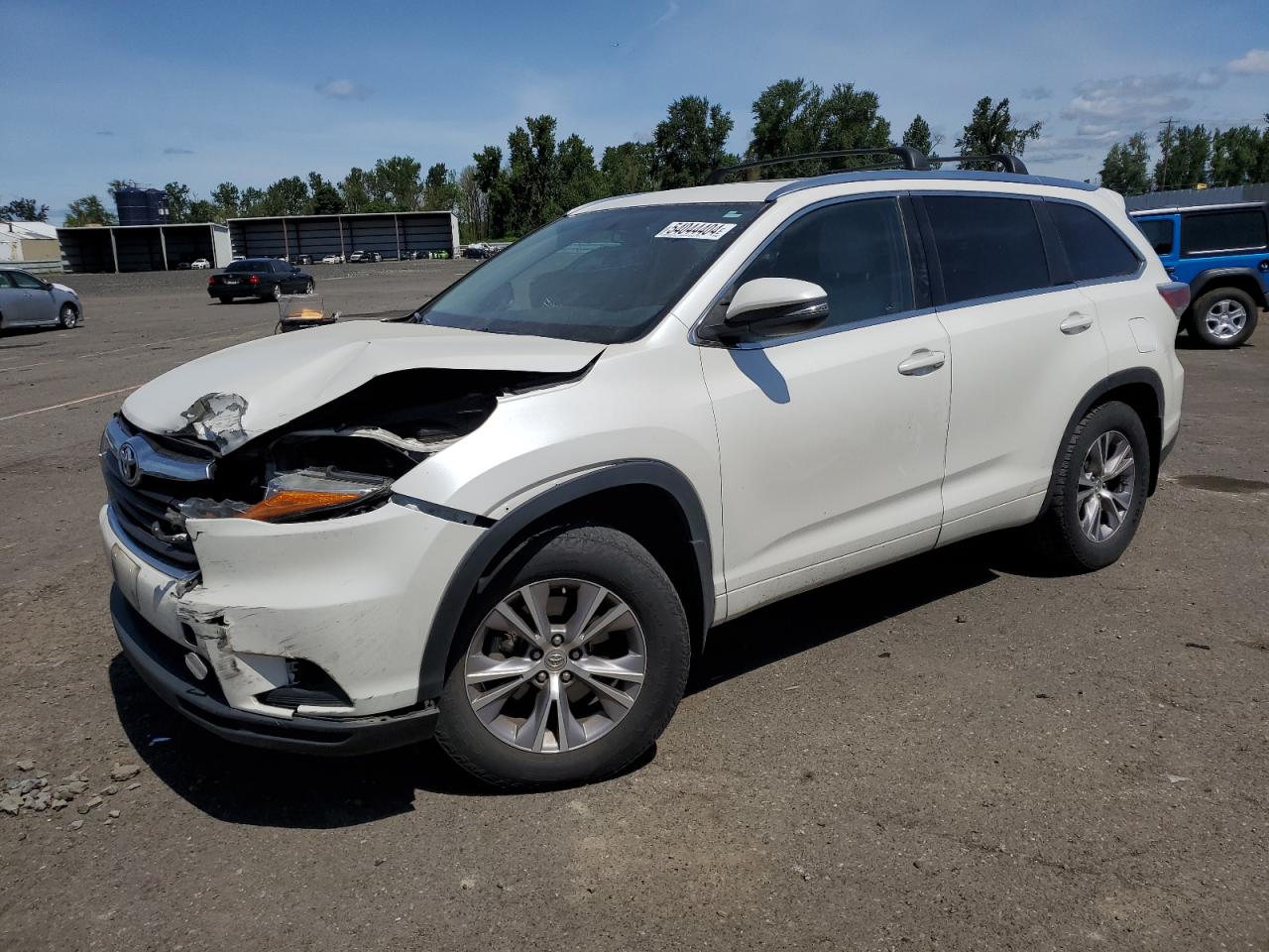 5TDJKRFHXFS094667 2015 Toyota Highlander Xle