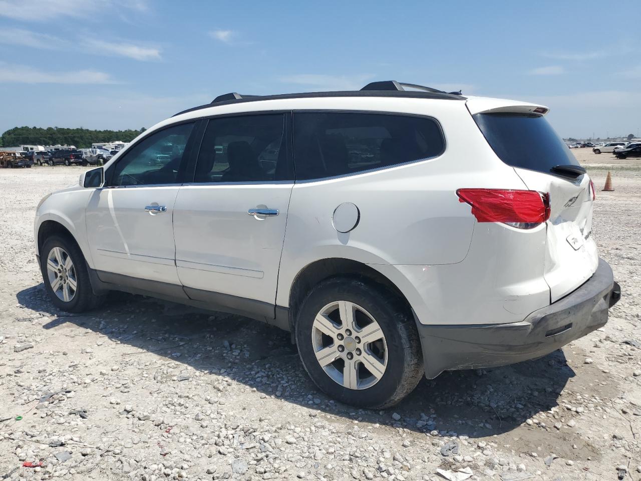 1GNKRJED3BJ160183 2011 Chevrolet Traverse Lt