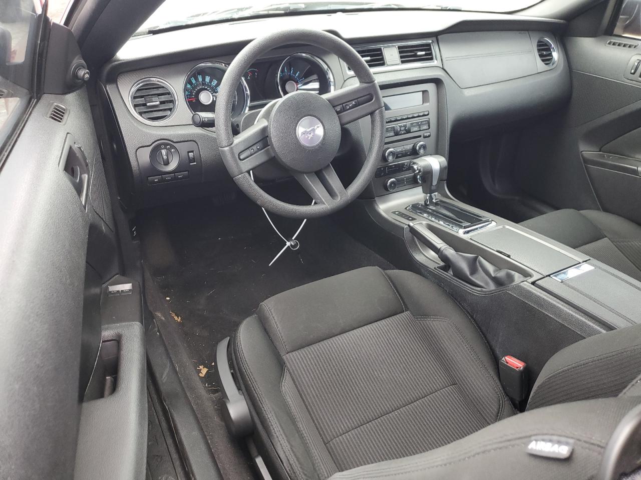 1ZVBP8AM7B5104072 2011 Ford Mustang