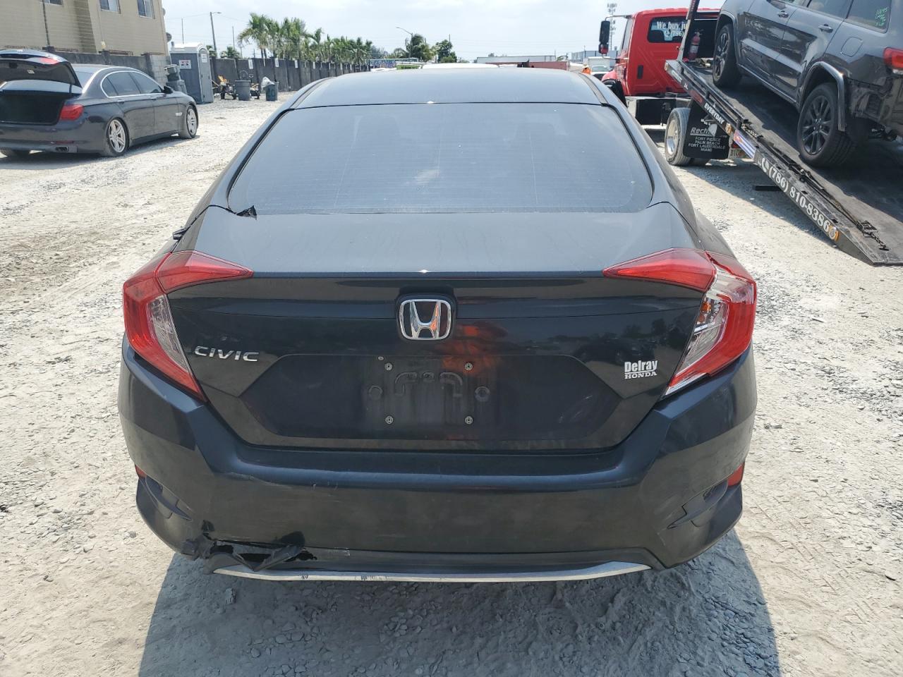 19XFC2F68KE031936 2019 Honda Civic Lx