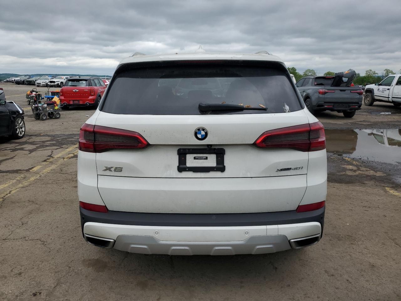 5UXCR6C56KLL21585 2019 BMW X5 xDrive40I