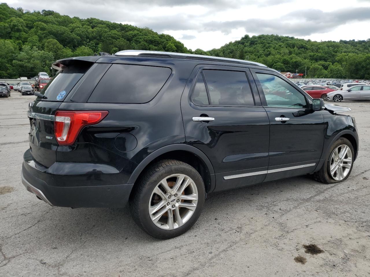 1FM5K8FH1HGA09073 2017 Ford Explorer Limited