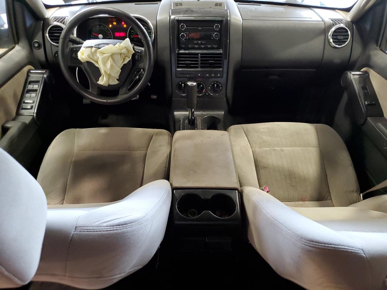 1FMEU73E78UA84828 2008 Ford Explorer Xlt